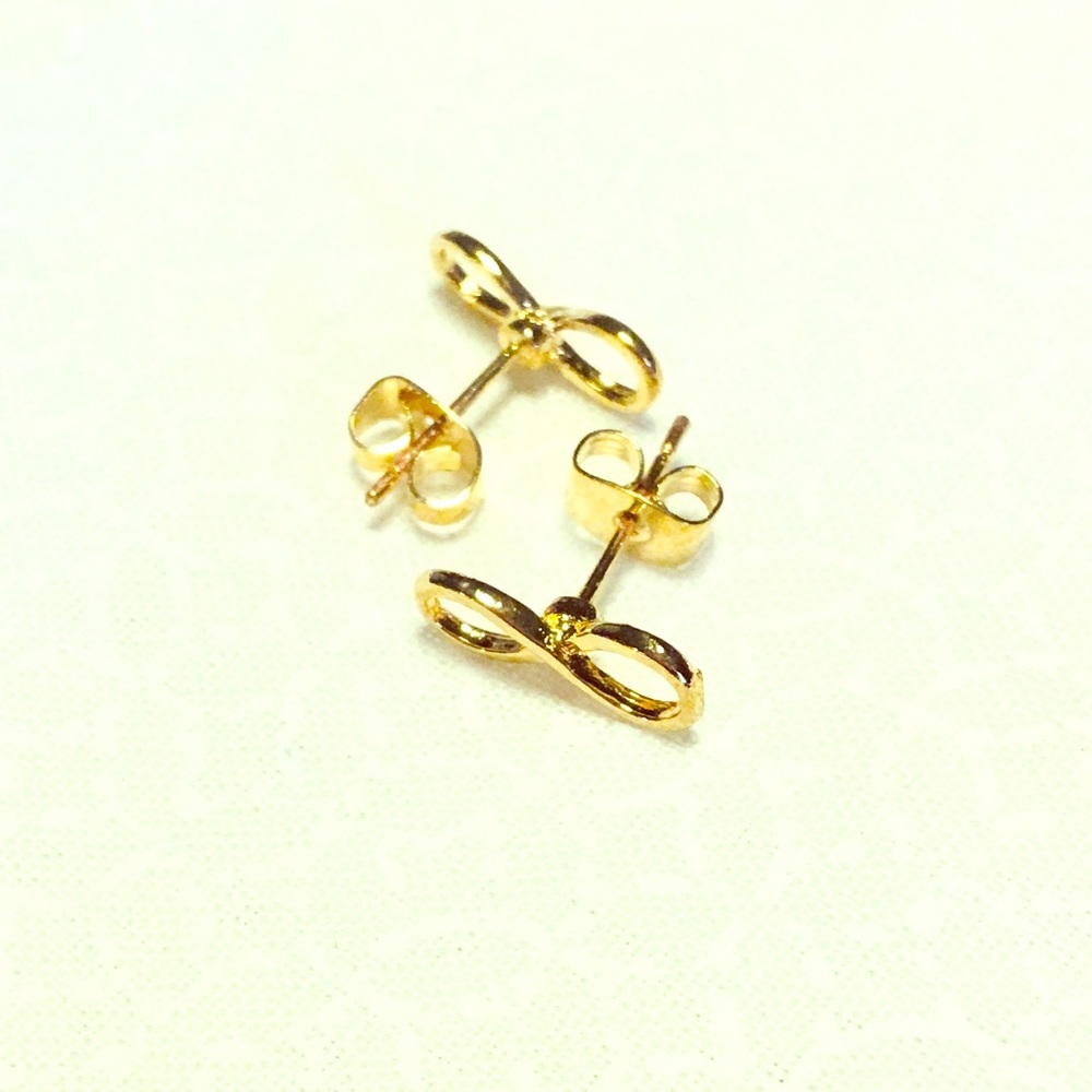 ⚡️sale⚡️Delicate INFINITY Gold plated Earrings